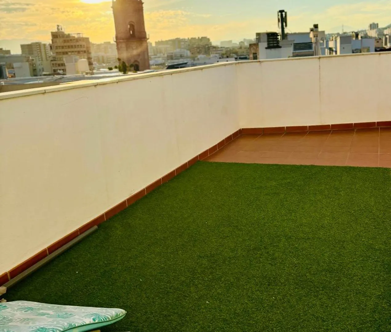 Sun&Life Ático Las Flores con Terraza Málaga Apartamento
